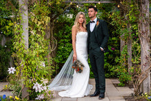 Load image into Gallery viewer, Marc Darcy Max 3PC Black Suit