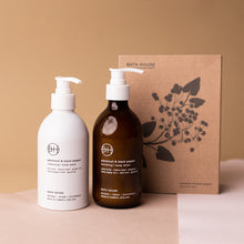 Load image into Gallery viewer, Bath House Bodycare Set - Patchouli & Black Pepper
