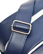Load image into Gallery viewer, LAMBRETTA Retro Flight Bag