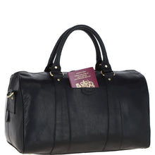 Load image into Gallery viewer, Ashwood Leather Medium Holdall in Black T-76