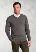 Load image into Gallery viewer, Dorset Navy Luxury 12 Gauge Cotton Merino V-Neck Jumper