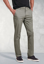 Load image into Gallery viewer, Tailored Fit Leo Stretch Cotton Chinos
