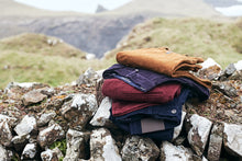 Load image into Gallery viewer, FINNINGLEY Cord Trousers