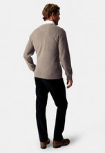 Load image into Gallery viewer, BARTON V-Neck Knitwear