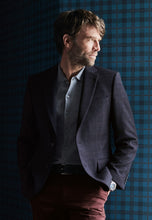 Load image into Gallery viewer, Camberley Pure New Wool Check Jacket
