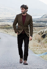 Load image into Gallery viewer, Boulder Tailored Fit Jeans - Black