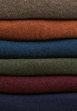 Load image into Gallery viewer, TATHAM Lambswool 7 Gauge Button Through Cardigan