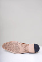 Load image into Gallery viewer, Carson Mid-Tan Wingtip Oxford Brogue by Marc Darcy
