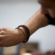 Load image into Gallery viewer, Men's Leather and Tiger Eye Bead Bracelet