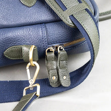 Load image into Gallery viewer, Alder Pebble Grain Leather Techbag
