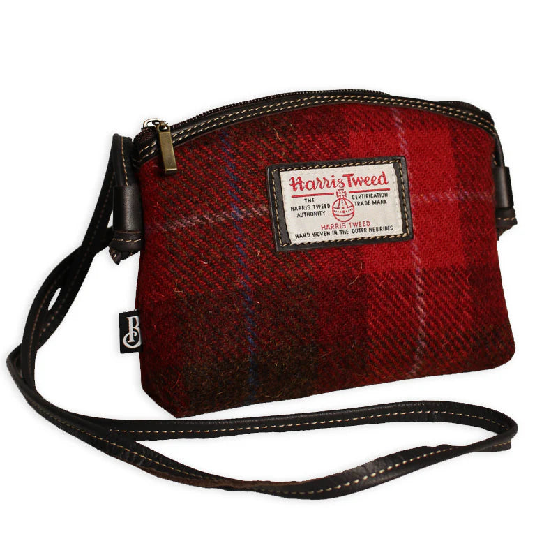 BUCKTROUT Jura Cross Body Bag