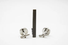 Load image into Gallery viewer, PAUL ANDREW - GOLD PAISLEY TIE SET

