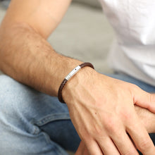 Load image into Gallery viewer, Men&#39;s Polished Leather Bracelet in Brown
