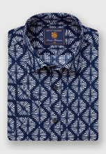 Load image into Gallery viewer, Regular Fit Navy Geometric Print Seersucker Short Sleeve Shirt (4588a)
