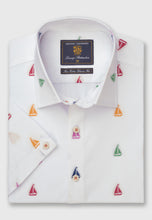 Load image into Gallery viewer, White with Mullticoloured Sailing Boats Short Sleeve &#39;Portofino&#39; Inspired Shirt (4300B)
