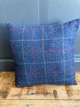 Load image into Gallery viewer, HAINCLIFFE Tweed Cushion
