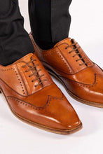 Load image into Gallery viewer, Carson Mid-Tan Wingtip Oxford Brogue by Marc Darcy

